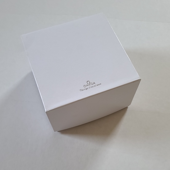 Omega Watch Box - Picture 4 of 4